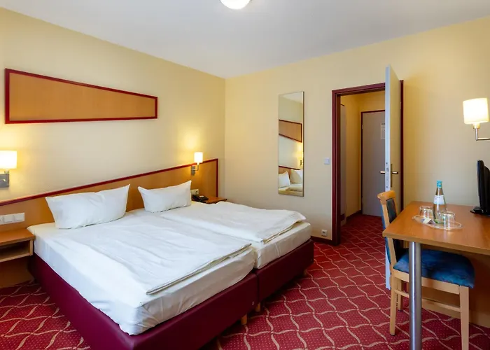 酒店 Xzllenz Light, Parken, 24H Digitaler Check In Und Zugang *