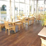 Xzllenz Light, Parken, 24h Digitaler Check In Und Zugang Hotel *