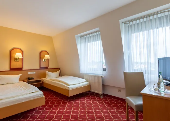 Hotel Xzllenz Light, Parken, 24h Digitaler Check In Und Zugang